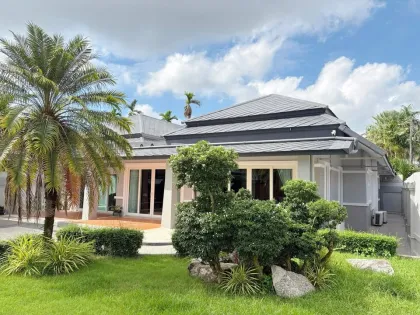 Villa de lujo con piscina de 4 dormitorios en alquiler en Manik, Phuket