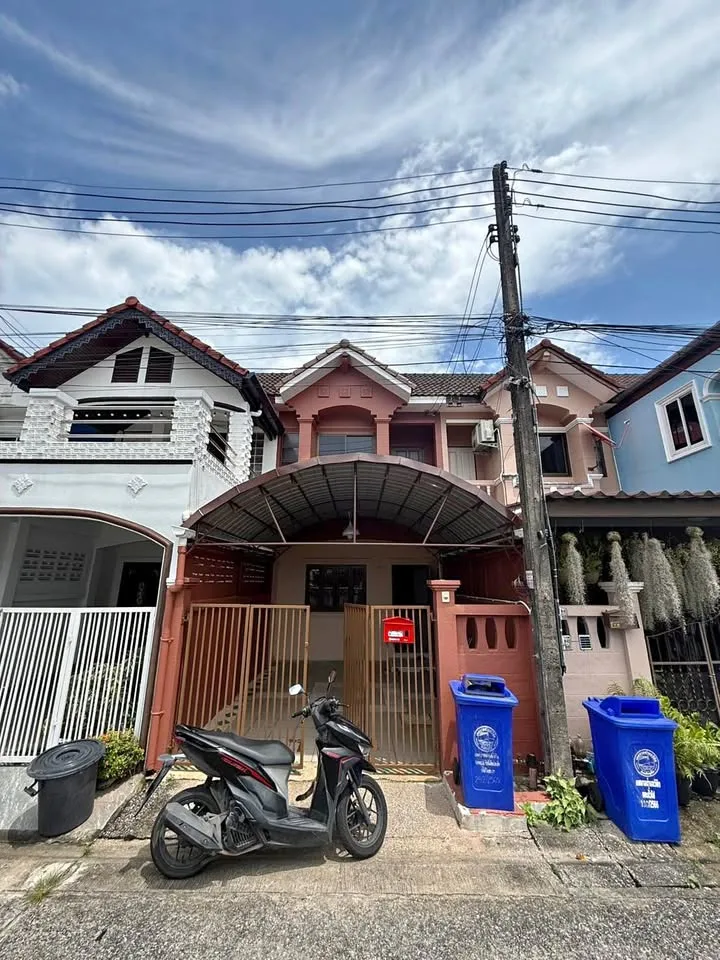 Maison mitoyenne 2 chambres 2 salles de bains à louer à Wichit, Phuket