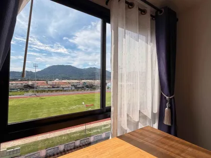 Apartamento amueblado de 1 dormitorio en D Condo Reef Kathu en alquiler