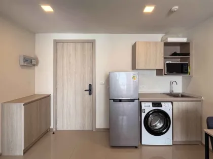 Apartamento amueblado de 1 dormitorio en D Condo Reef Kathu en alquiler