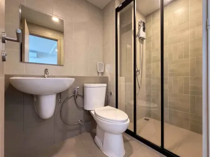 Apartamento amueblado de 1 dormitorio en D Condo Reef Kathu en alquiler