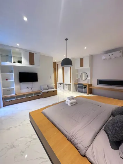 Villa moderne de 3 chambres avec piscine à louer à Pasak Cherng Talay