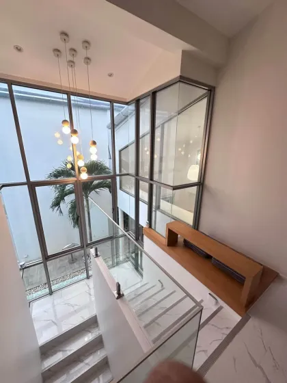 Villa moderne de 3 chambres avec piscine à louer à Pasak Cherng Talay