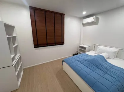 Amplia villa de 2 habitaciones y 3 baños en alquiler en ChaoFah Garden Home, Koh Kaew
