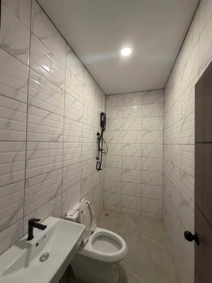 Spacious 3-Bedroom 2-Bathroom Villa for Rent in Cape Panwa