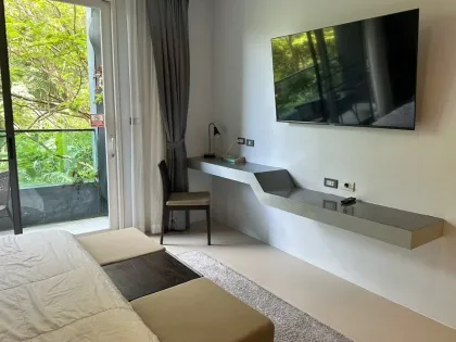 สตูดิโอ 1 ห้องนอนให้เช่า ที่ The Emerald Terrace ป่าตอง