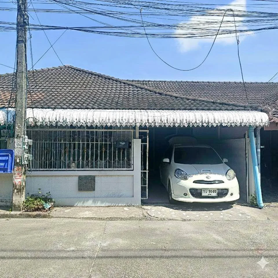 考龙附近Robinson 2卧1卫城市联排别墅出租