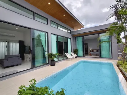 Villa 3 Chambres 2 Salles de Bain avec Piscine à Phuket