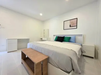 Villa recién renovada de 2 habitaciones y 2 baños en alquiler en Pa Klok