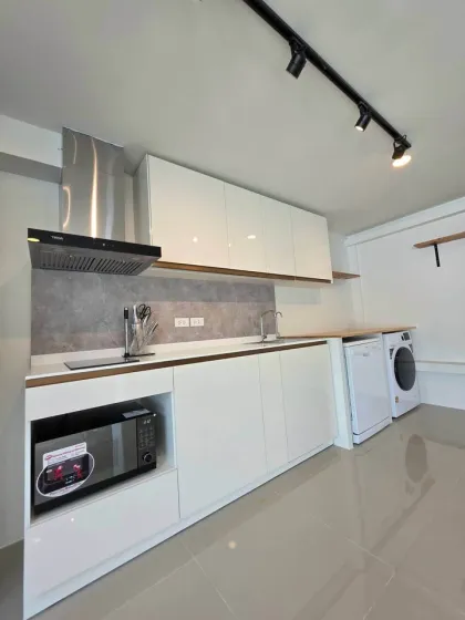 Villa recién renovada de 2 habitaciones y 2 baños en alquiler en Pa Klok