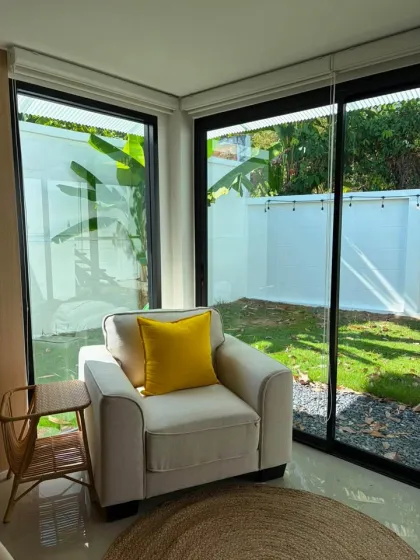 Villa recién renovada de 2 habitaciones y 2 baños en alquiler en Pa Klok