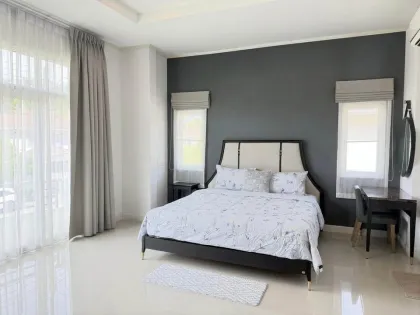4-Bedroom, 3-Bath Villa for Rent at Supalai Lagoon, Koh Kaew