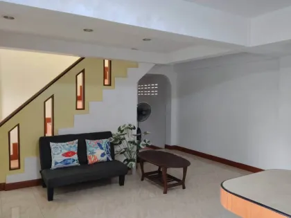 3-Bedroom 2-Bathroom 2-Story Villa for Rent in Ko Kaeo, Phuket