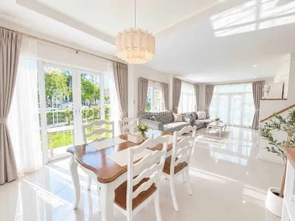 บ้านวิลล่า 4 ห้องนอน 3 ห้องน้ำให้เช่า ที่ซุปไพย์ลากูนเฮาส์ เกาะแก้ว