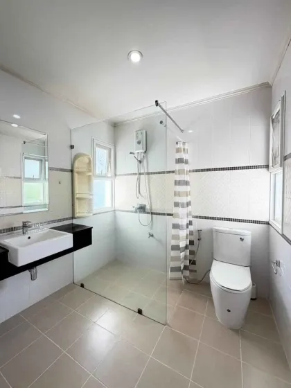 บ้านวิลล่า 4 ห้องนอน 3 ห้องน้ำให้เช่า ที่ซุปไพย์ลากูนเฮาส์ เกาะแก้ว