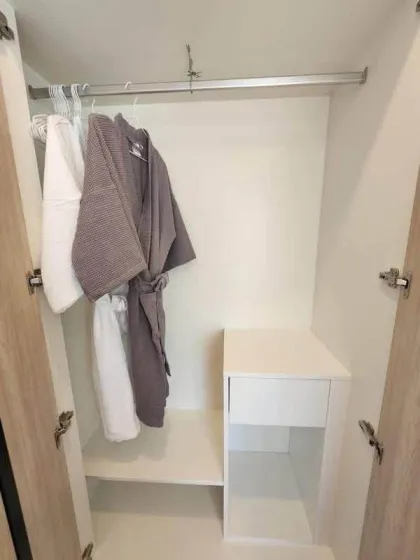 Condominio moderno de lujo 1 hab 1 baño junto a Central Floresta, Phuket Town