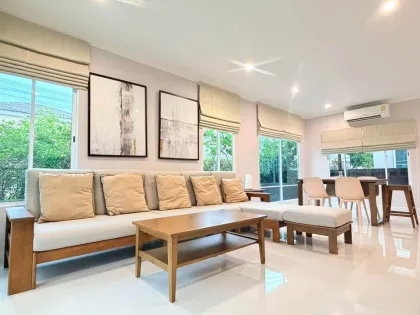 Villa en esquina en alquiler en Passorn Village, Koh Kaew, Phuket