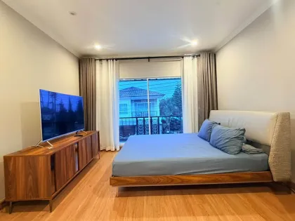 Villa en esquina en alquiler en Passorn Village, Koh Kaew, Phuket