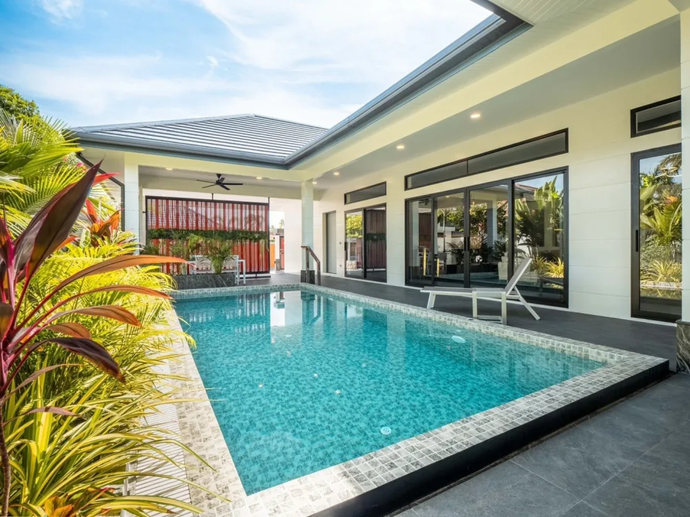 Rawai 3-Bedroom 3-Bathroom Modern Pool Villa for Rent