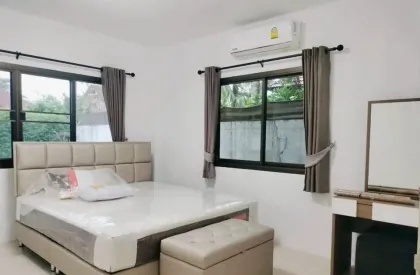 Maison meublée 3 chambres avec jardin privé à Rawai