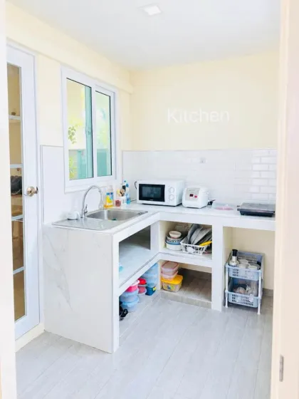 3 Schlafzimmer, 2 Badezimmer Villa zur Miete in Villa Chao Fah 2