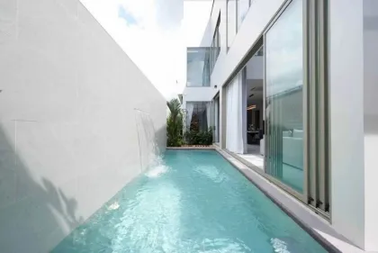 Brandneue Poolvilla in Cherngtalay mit 4 Schlafzimmern & 3.5 Bädern