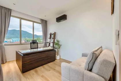 Brandneue Poolvilla in Cherngtalay mit 4 Schlafzimmern & 3.5 Bädern