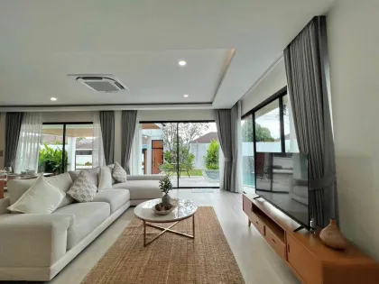 Spacious 4-Bedroom Private Pool Villa for Rent in Neramit Village 5