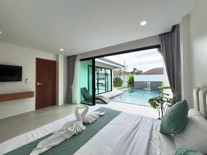 Spacious 4-Bedroom Private Pool Villa for Rent in Neramit Village 5