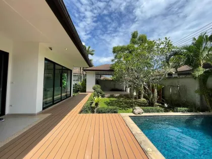 Luxurious 3-Bedroom Villa with Private Pool in Rawai, Phuket