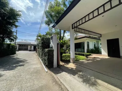 Luxurious 3-Bedroom Villa with Private Pool in Rawai, Phuket