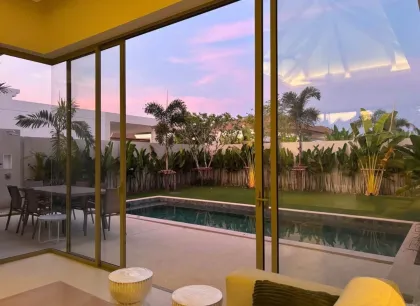 วิลล่าสระว่ายน้ำใหม่เอี่ยมให้เช่าในบางเทา