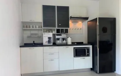 3BR Private-Pool Townhouse at Lake Town, Kamala