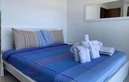 3BR Private-Pool Townhouse at Lake Town, Kamala