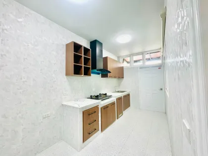 Mana Kathu Villa mit 4 Schlafzimmern und 3 Bädern zur Miete