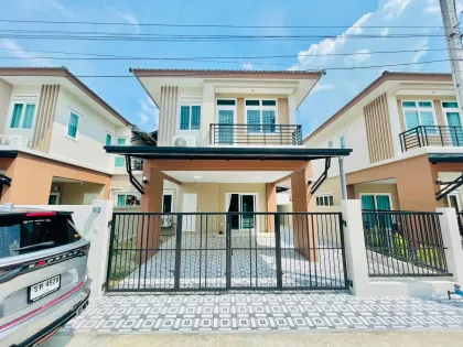 Mana Kathu Villa mit 4 Schlafzimmern und 3 Bädern zur Miete