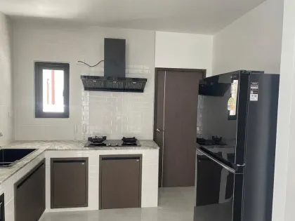 4-Schlafzimmer Poolvilla zur Miete in Kamala