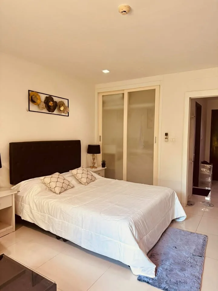 The Pixel Condo : Appartement 1 chambre 1 salle de bain vue piscine