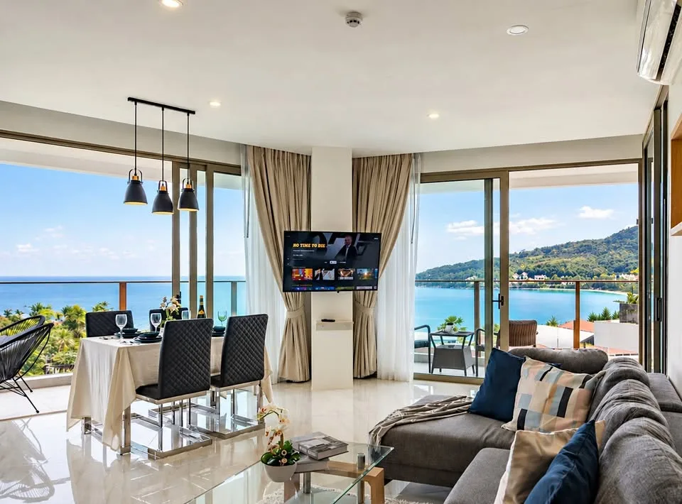 Sea-view 2-Bedroom Apartment at Oceana Kamala