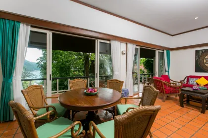 Villa Katamanda Sooksan Vue Mer – Villa de luxe 3 chambres proche plage de Kata