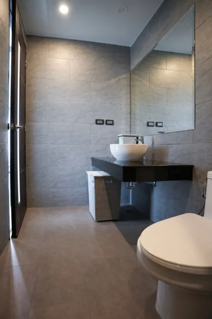 1 Bed 1 Bath Condo for Rent in Oasis Condos Kamala