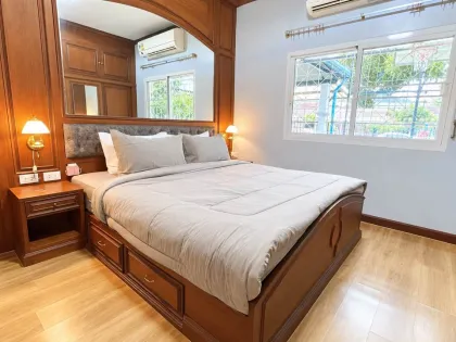 普吉岛Villa 2两卧三卫别墅出租，位于威切区