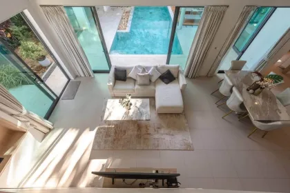 Moderne tropische 3-Zimmer-Poolvilla in Pasak, Cherng Talay