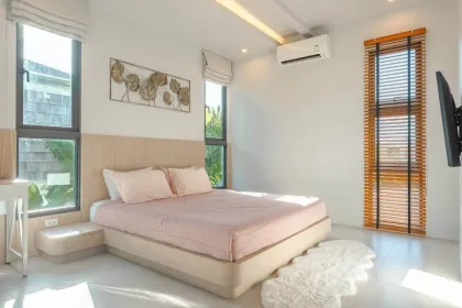 Moderne tropische 3-Zimmer-Poolvilla in Pasak, Cherng Talay