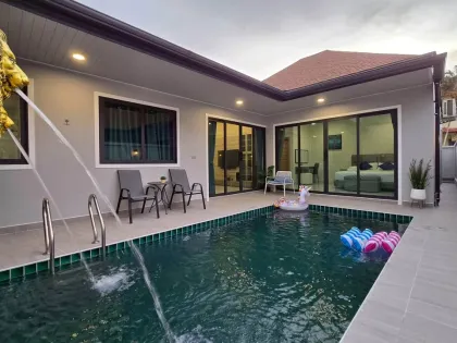 Moderna villa con piscina de 2 dormitorios en alquiler en Rawai, Phuket