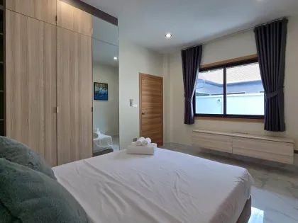 Moderna villa con piscina de 2 dormitorios en alquiler en Rawai, Phuket