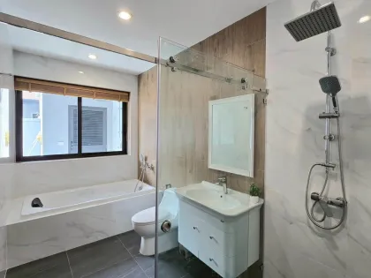 Moderna villa con piscina de 2 dormitorios en alquiler en Rawai, Phuket