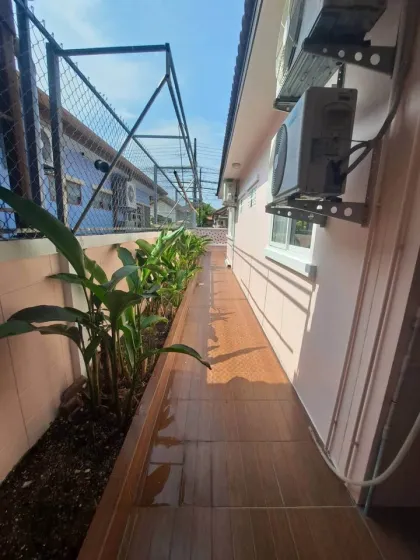 Villa de 3 dormitorios y 2 baños en alquiler en Villa Dao Rung Village, Kathu