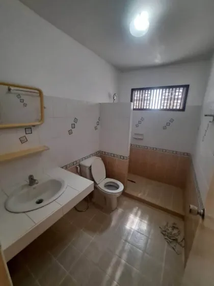 Villa de 3 dormitorios y 2 baños en alquiler en Villa Dao Rung Village, Kathu