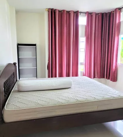 3 спальни, 2 ванных: вилла с садом в Phuket Villa Chaofa 2